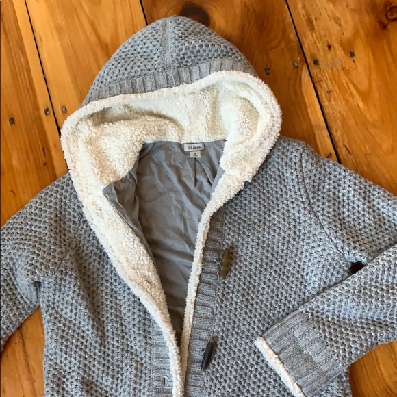 LL bean sweater - Picture 1 of 5